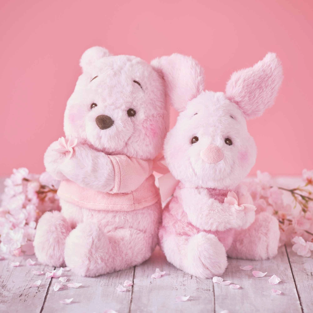 Disney Store Peluche moyenne Winnie l'Ourson Sakura