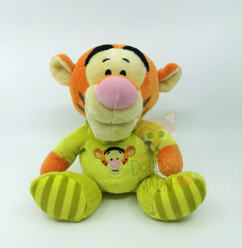 Disney - Tigrou le tigre - Peluche pyjama vert 22 cm
